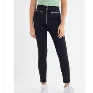 UO Susie High-Waisted Cropped Zip-Front Pant